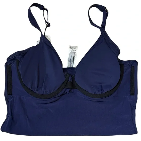 Tommy Bahama Pearl Solids Twist Underwire Tankini
